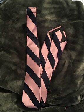 U.S. Polo Assn. Pink & Navy Striped Men's Tie (B)